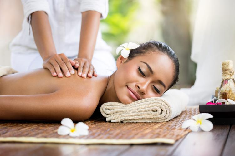 Pijat Panggilan Batam Kota Batam Kepulauan Riau (Putri SPA)